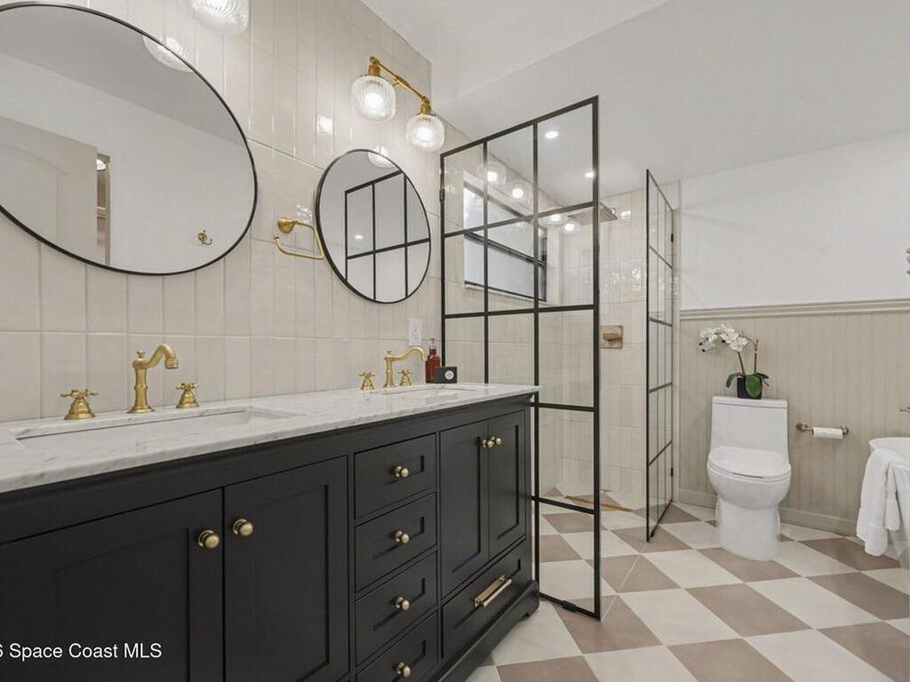 1691 Clover Circle, Melbourne, FL 32935