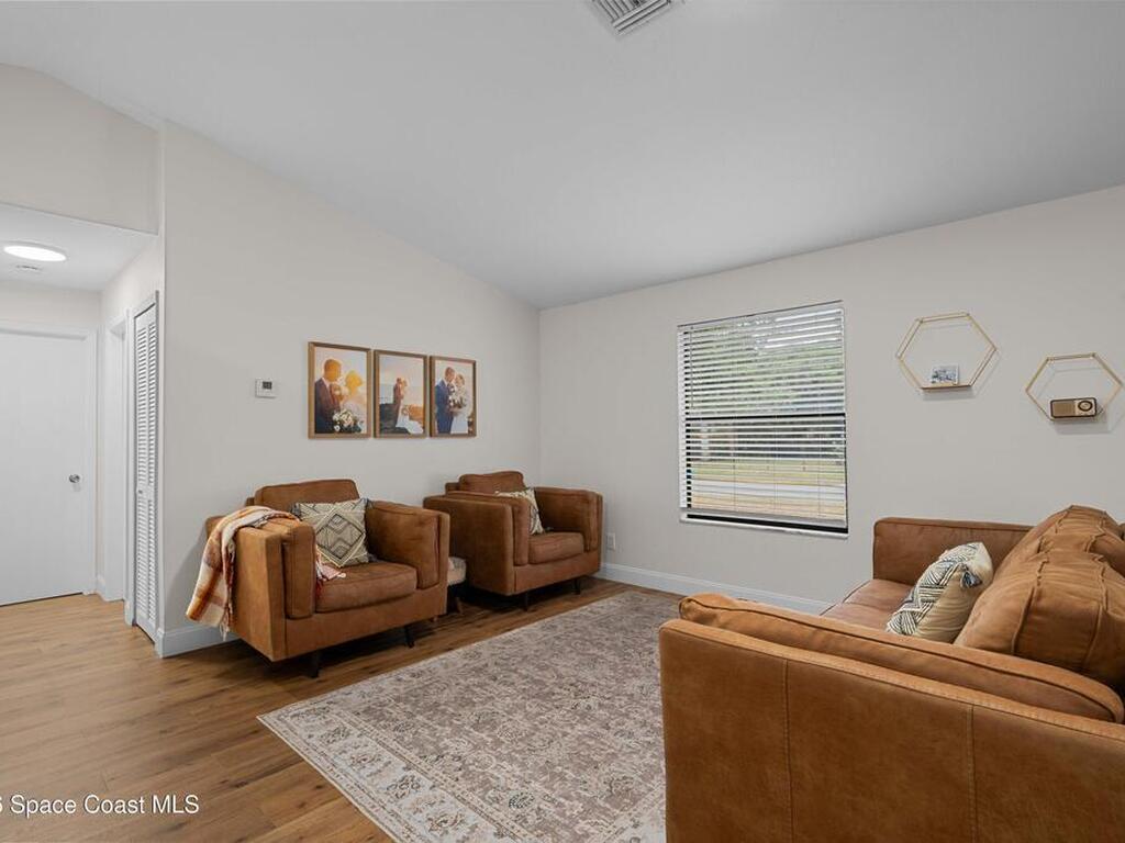 1562 Schooner Lane, Sebastian, FL 32958