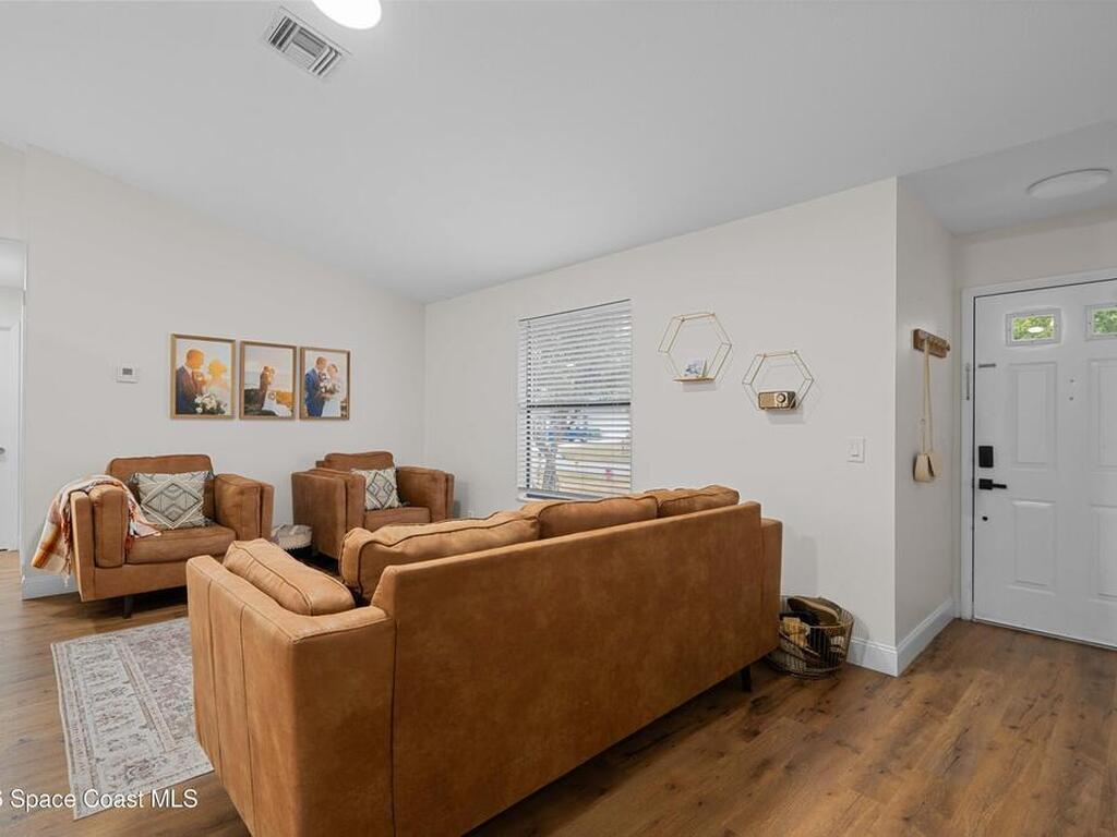 1562 Schooner Lane, Sebastian, FL 32958