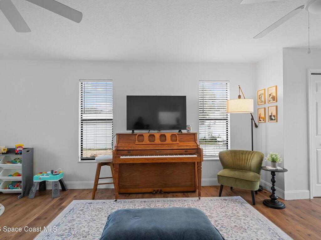 1562 Schooner Lane, Sebastian, FL 32958