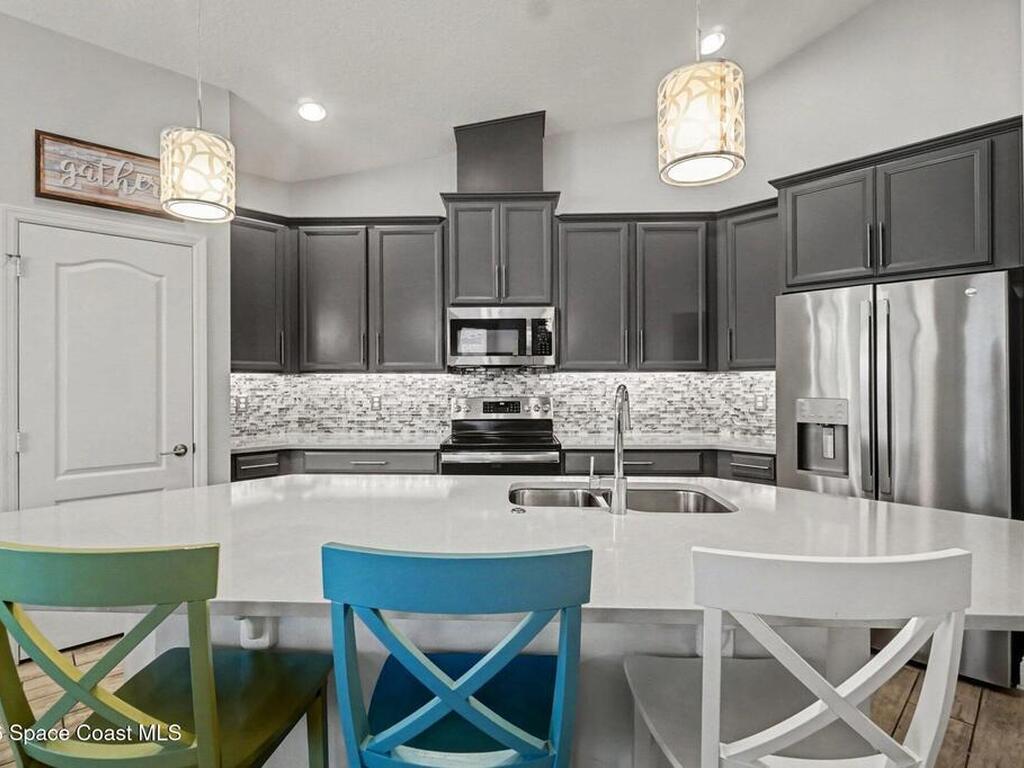 6035 Monterey Cypress Trail, Sanford, FL 32771