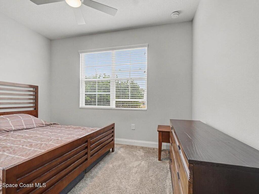 6035 Monterey Cypress Trail, Sanford, FL 32771