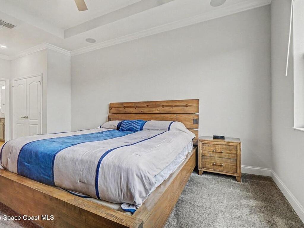 6035 Monterey Cypress Trail, Sanford, FL 32771