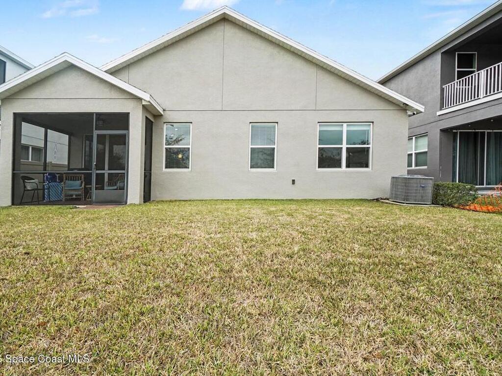 6035 Monterey Cypress Trail, Sanford, FL 32771