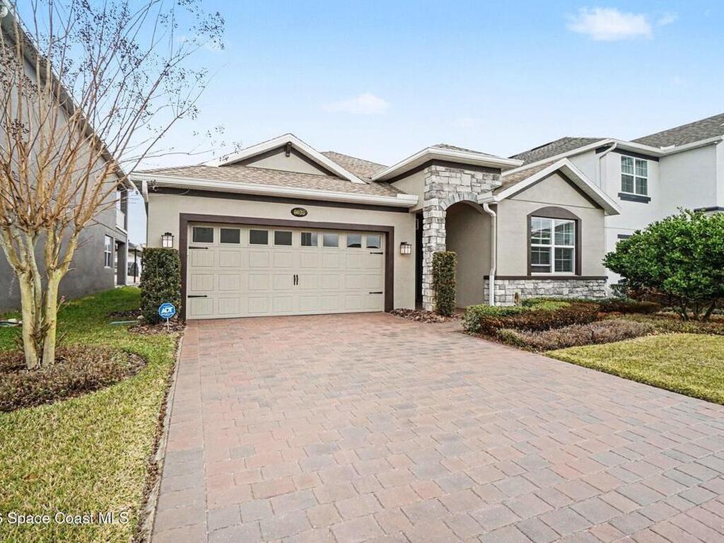 6035 Monterey Cypress Trail, Sanford, FL 32771