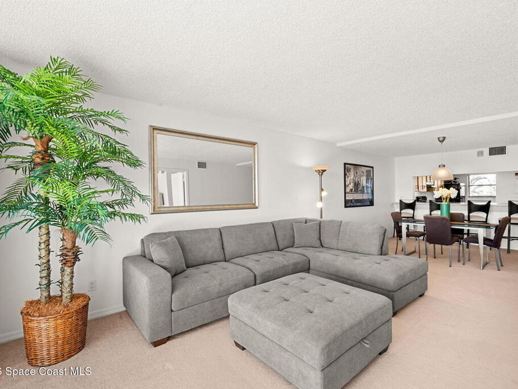 1830 N Atlantic Avenue, Cocoa Beach, FL 32931