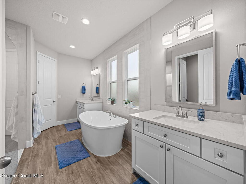 1176 Fulton Circle, Titusville, FL 32780