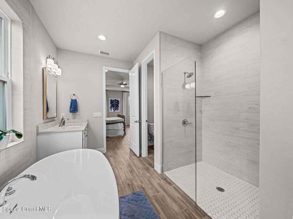 1176 Fulton Circle, Titusville, FL 32780