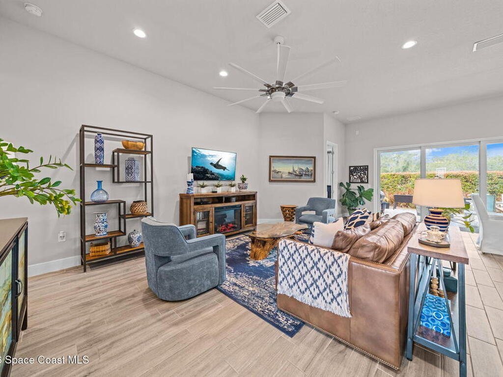 1176 Fulton Circle, Titusville, FL 32780