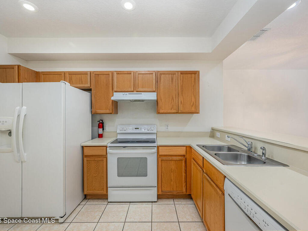 401 Trotter Lane, Melbourne, FL 32940