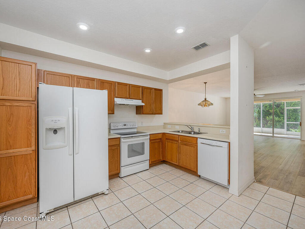 401 Trotter Lane, Melbourne, FL 32940