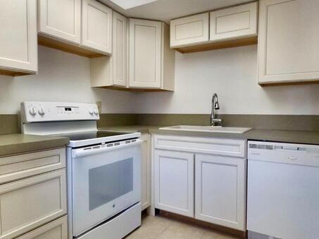 3118 Sir Hamilton Circle, Titusville, FL 32780