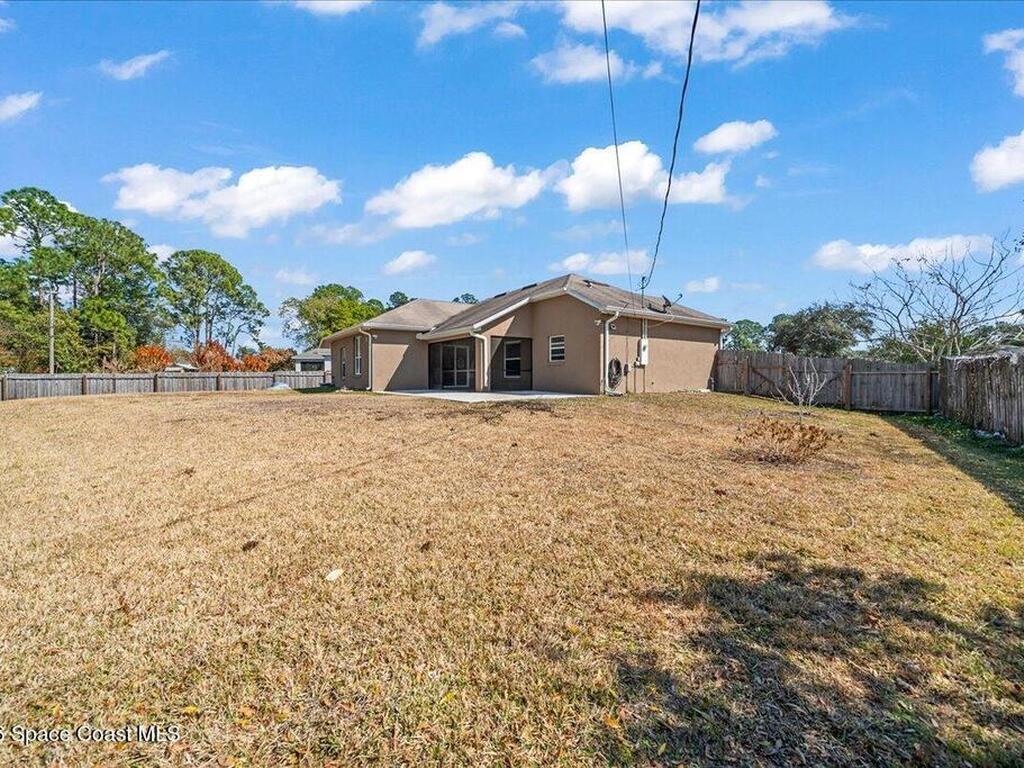 1323 Beche Street, Palm Bay, FL 32909