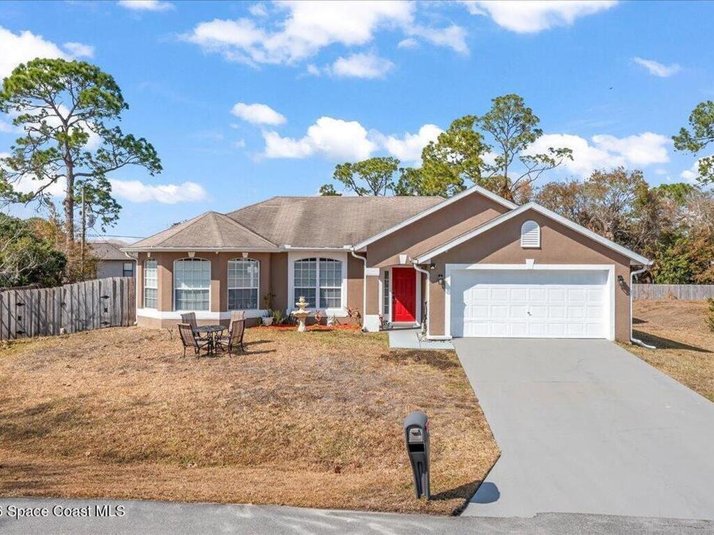 1323 Beche Street, Palm Bay, FL 32909