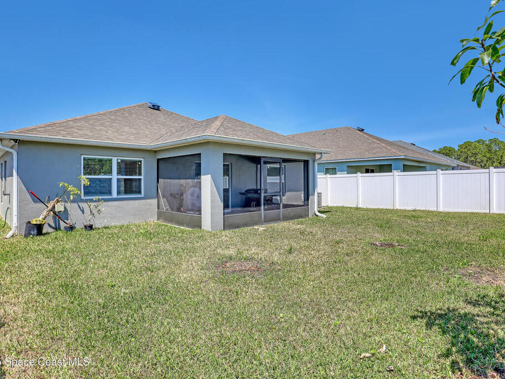 1028 Corbin Circle, Palm Bay, FL 32908