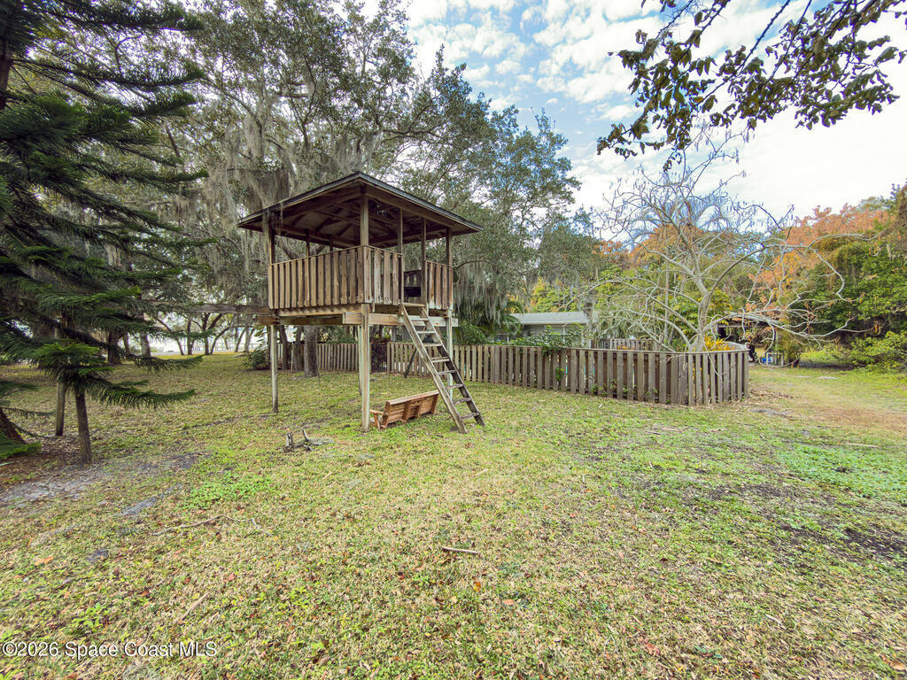 9650 S Tropical Trail, Merritt Island, FL 32952