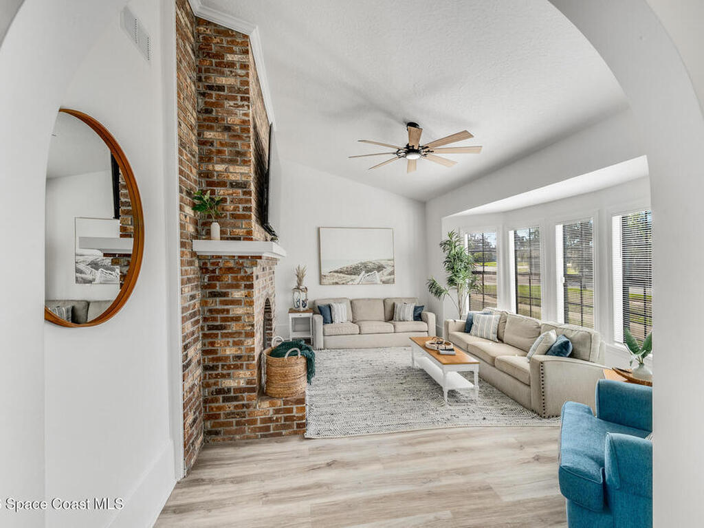 999 Sunswept Road, Palm Bay, FL 32905