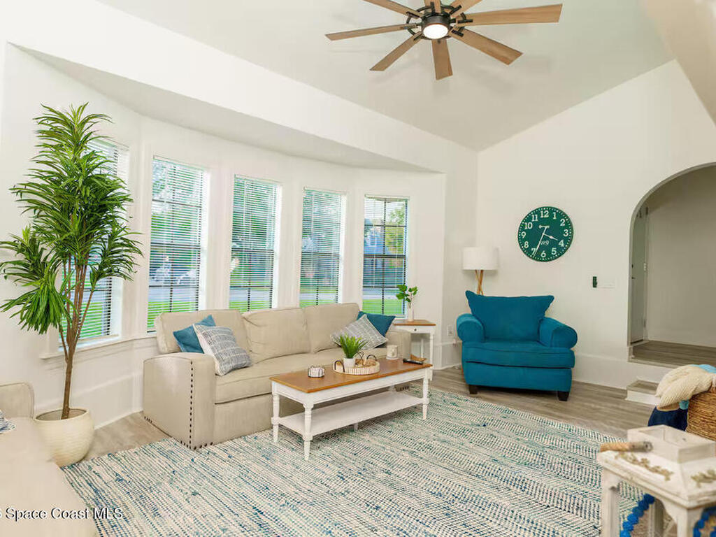 999 Sunswept Road, Palm Bay, FL 32905