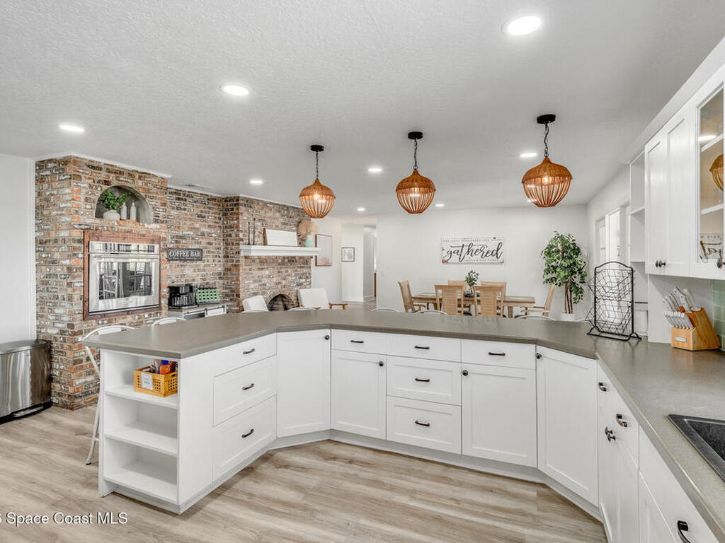 999 Sunswept Road, Palm Bay, FL 32905