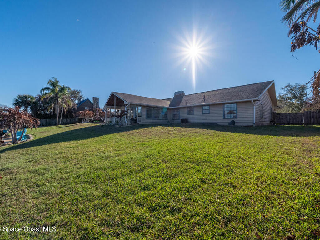 999 Sunswept Road, Palm Bay, FL 32905