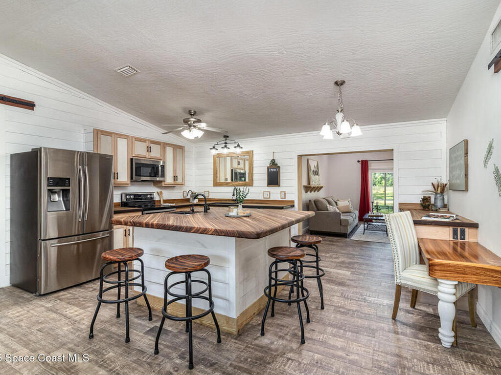 296 Santa Martia Street, Palm Bay, FL 32908