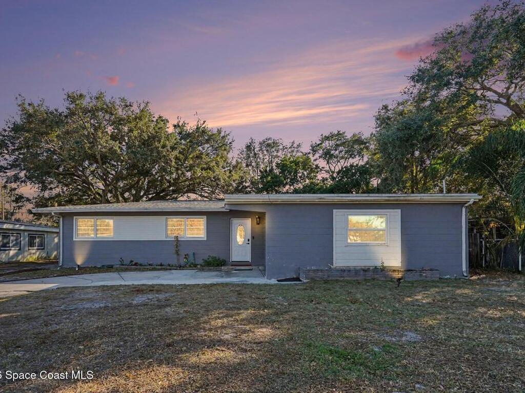 809 Espanola Way, Melbourne, FL 32901