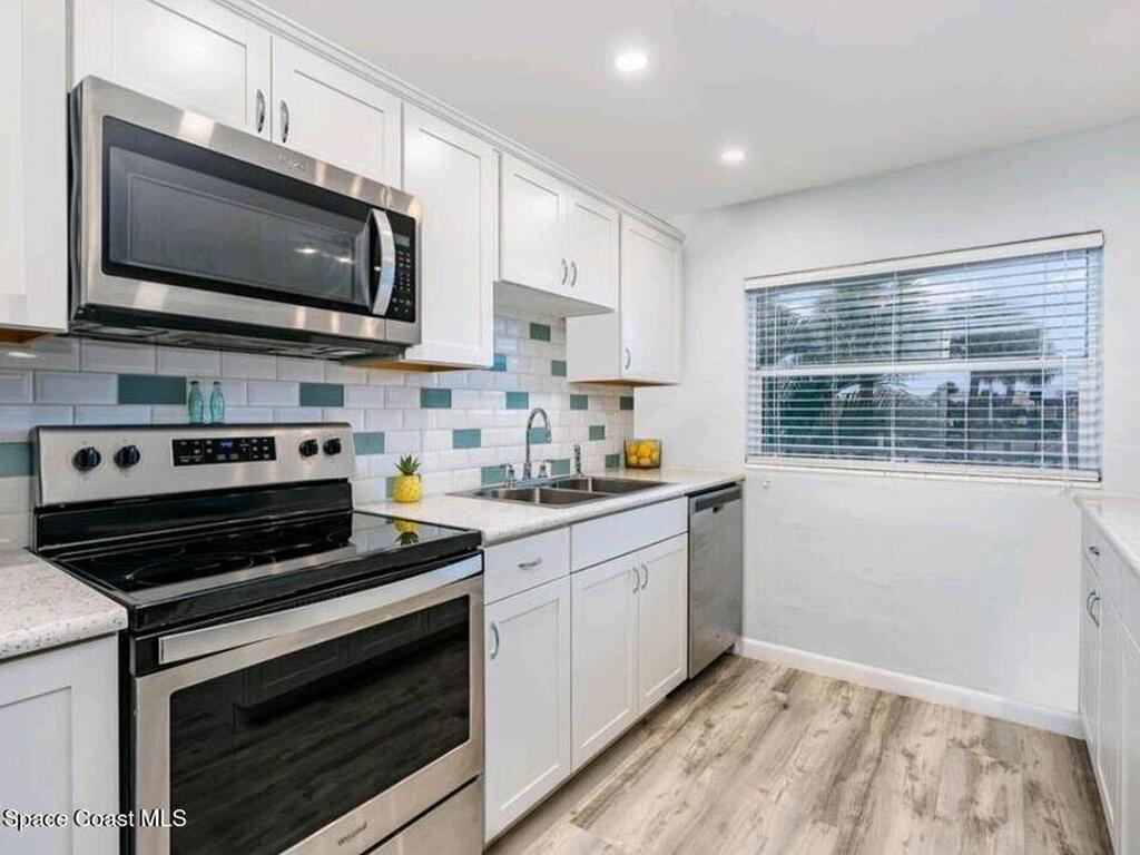 7605 Ridgewood Avenue, Cape Canaveral, FL 32920