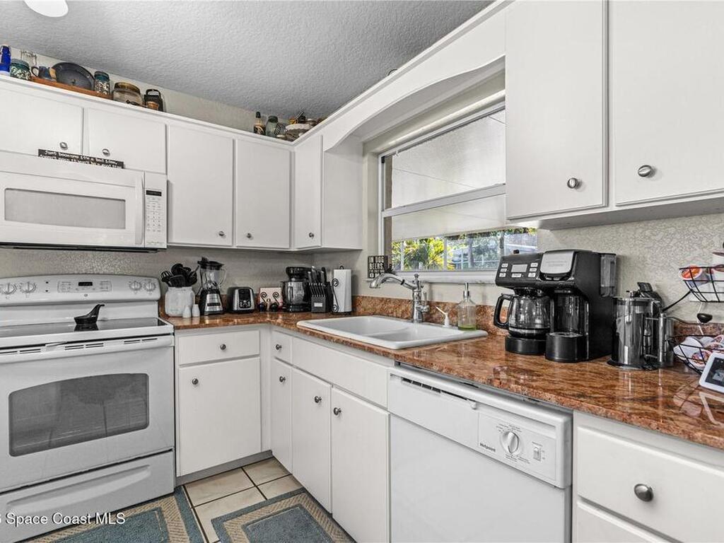 1628 Victory Palm Drive, Edgewater, FL 32132