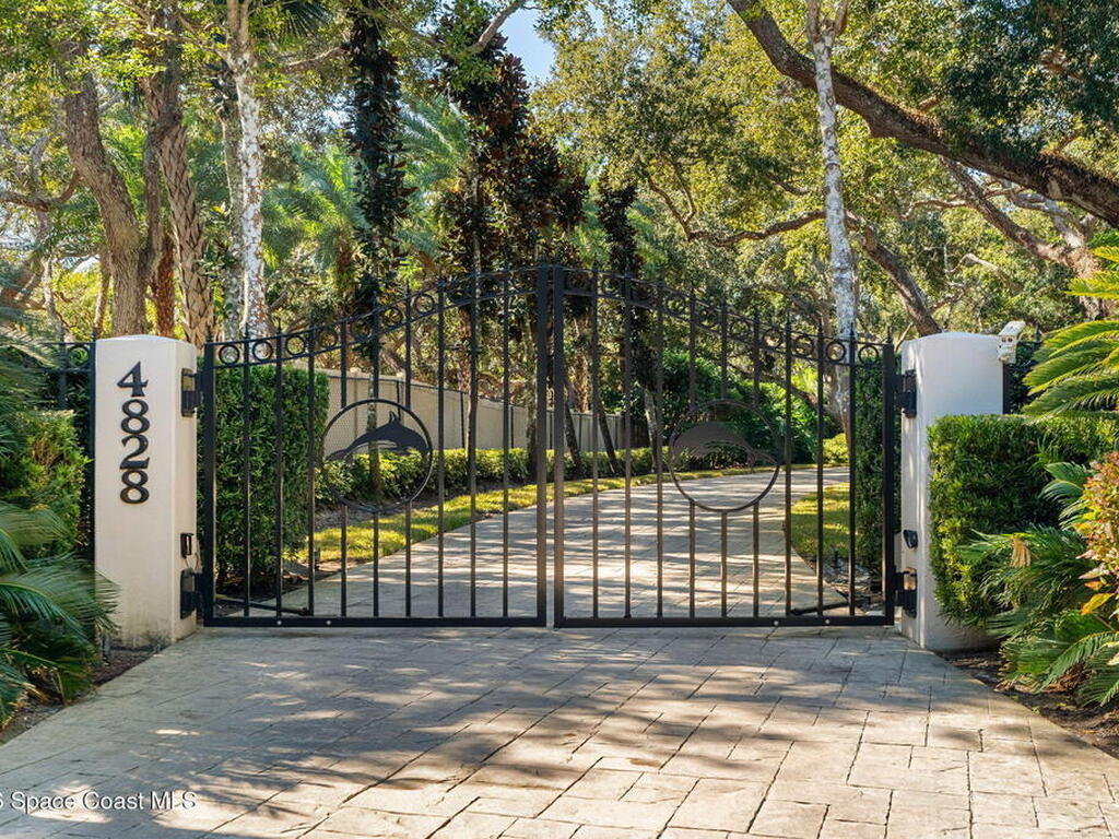 4828 S Peninsula Drive, Ponce Inlet, FL 32127