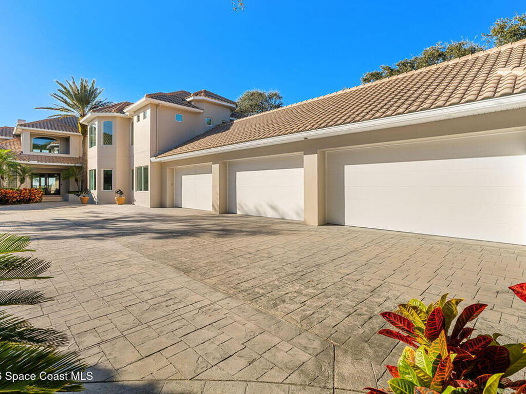 4828 S Peninsula Drive, Ponce Inlet, FL 32127