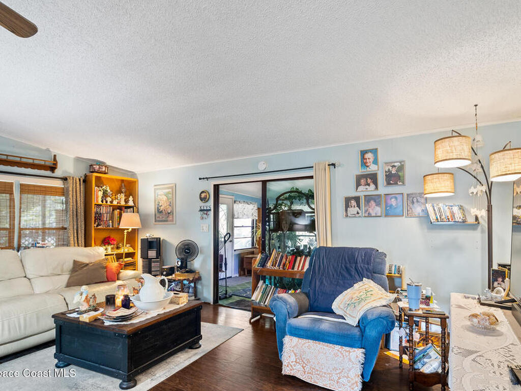 1289 Gardenia Drive, Barefoot Bay, FL 32976