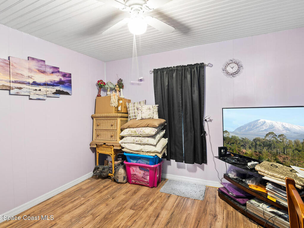 1289 Gardenia Drive, Barefoot Bay, FL 32976