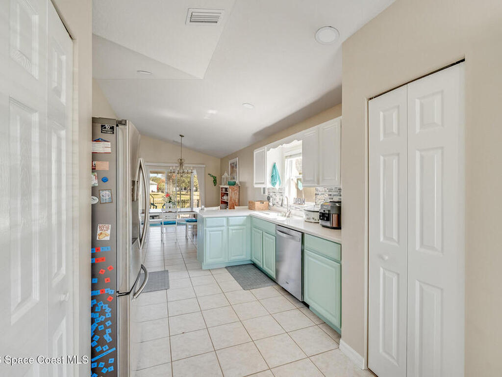 2748 Bradfordt Drive, Melbourne, FL 32904