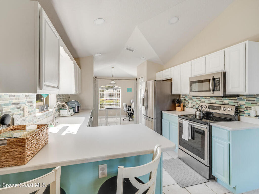 2748 Bradfordt Drive, Melbourne, FL 32904