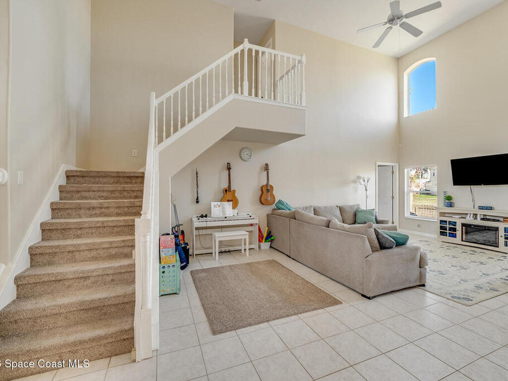 2748 Bradfordt Drive, Melbourne, FL 32904