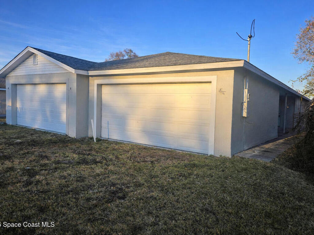 2521 Pond Street, Melbourne, FL 32901