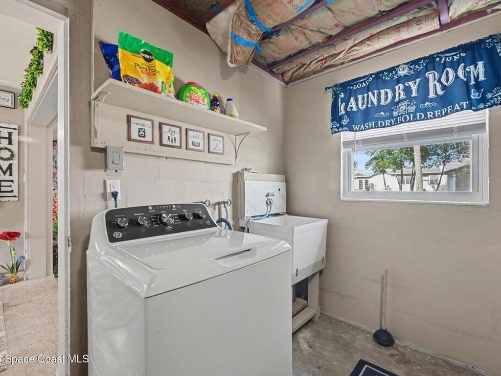 536 Lenore Avenue, Titusville, FL 32796