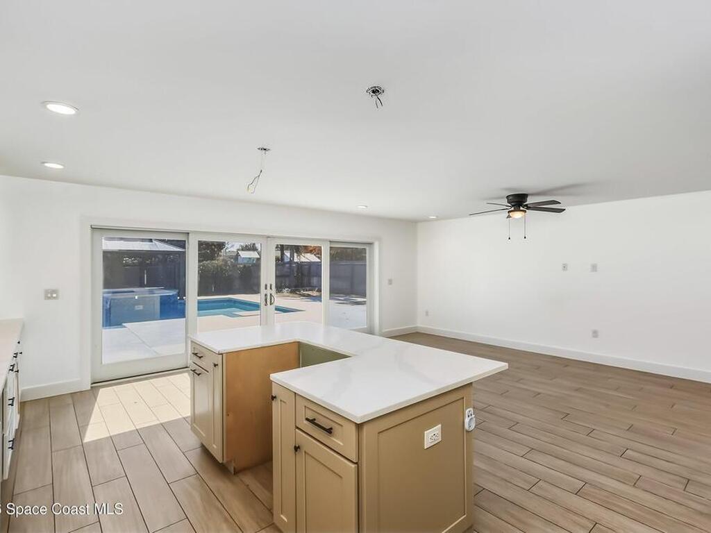 213 E Grant Avenue, Cocoa Beach, FL 32931