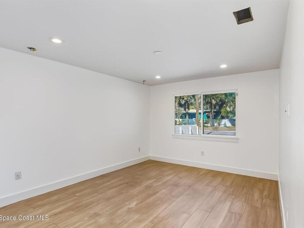 213 E Grant Avenue, Cocoa Beach, FL 32931