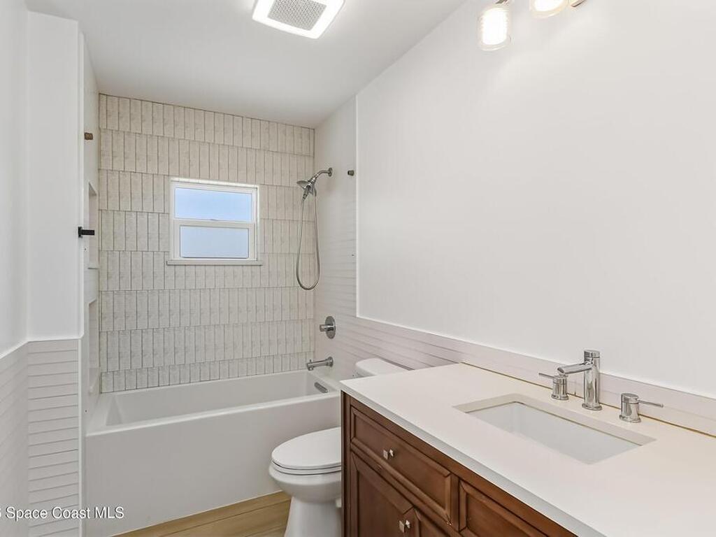 213 E Grant Avenue, Cocoa Beach, FL 32931