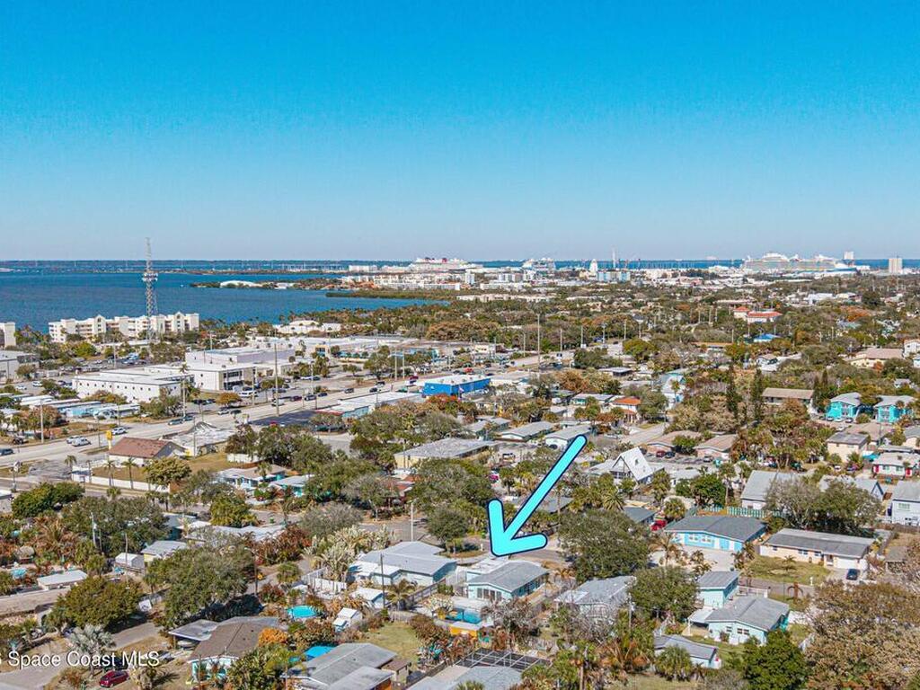 213 E Grant Avenue, Cocoa Beach, FL 32931