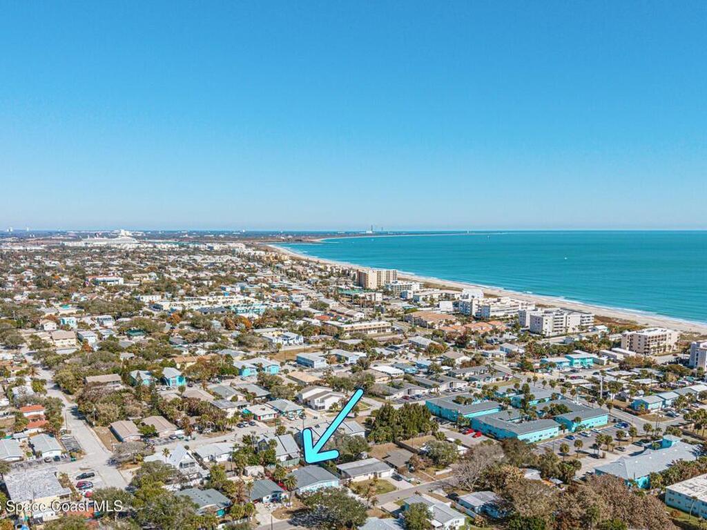 213 E Grant Avenue, Cocoa Beach, FL 32931