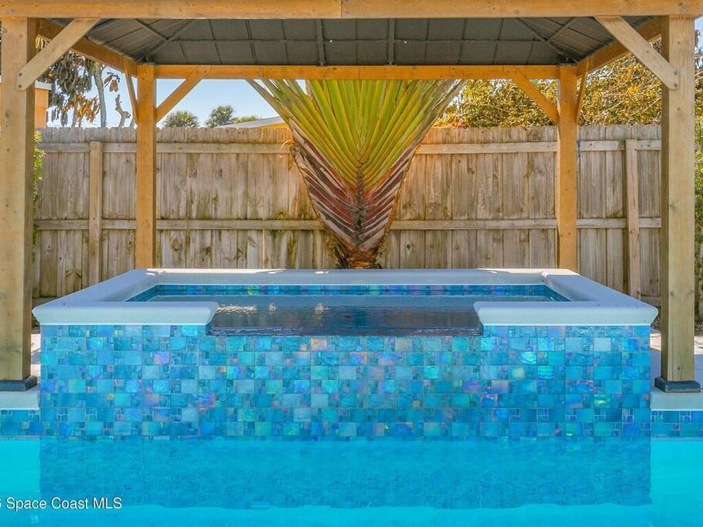 213 E Grant Avenue, Cocoa Beach, FL 32931