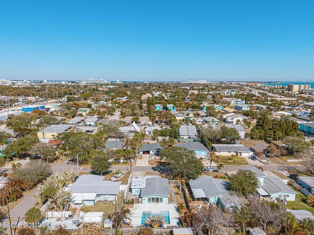 213 E Grant Avenue, Cocoa Beach, FL 32931