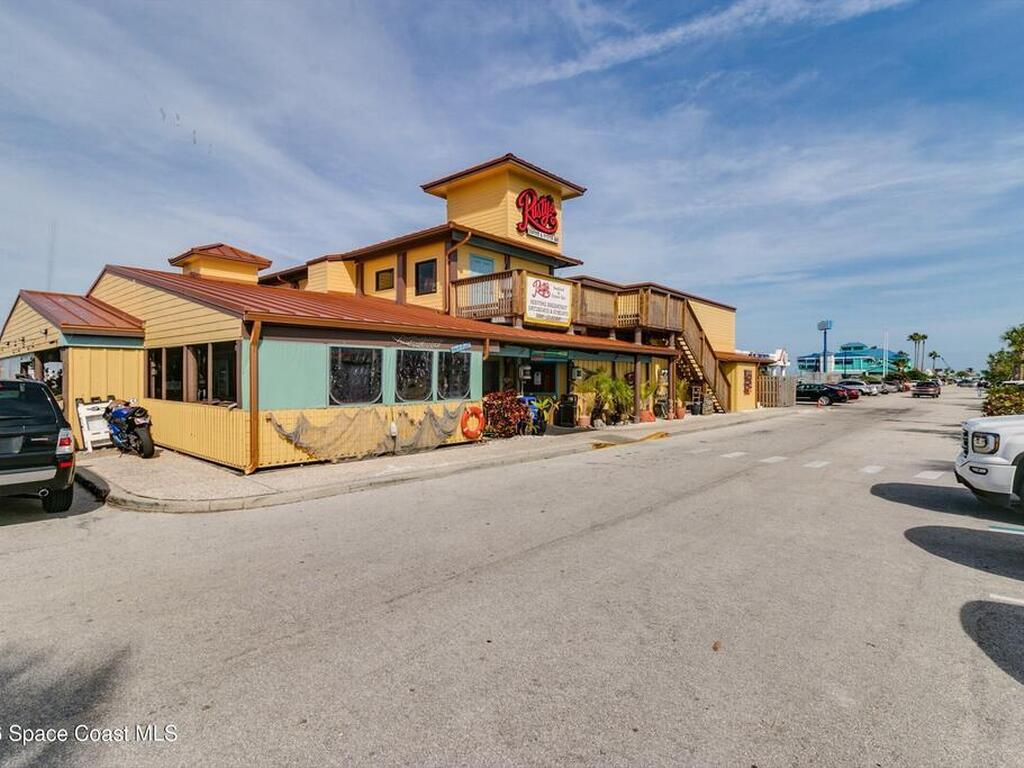 213 E Grant Avenue, Cocoa Beach, FL 32931