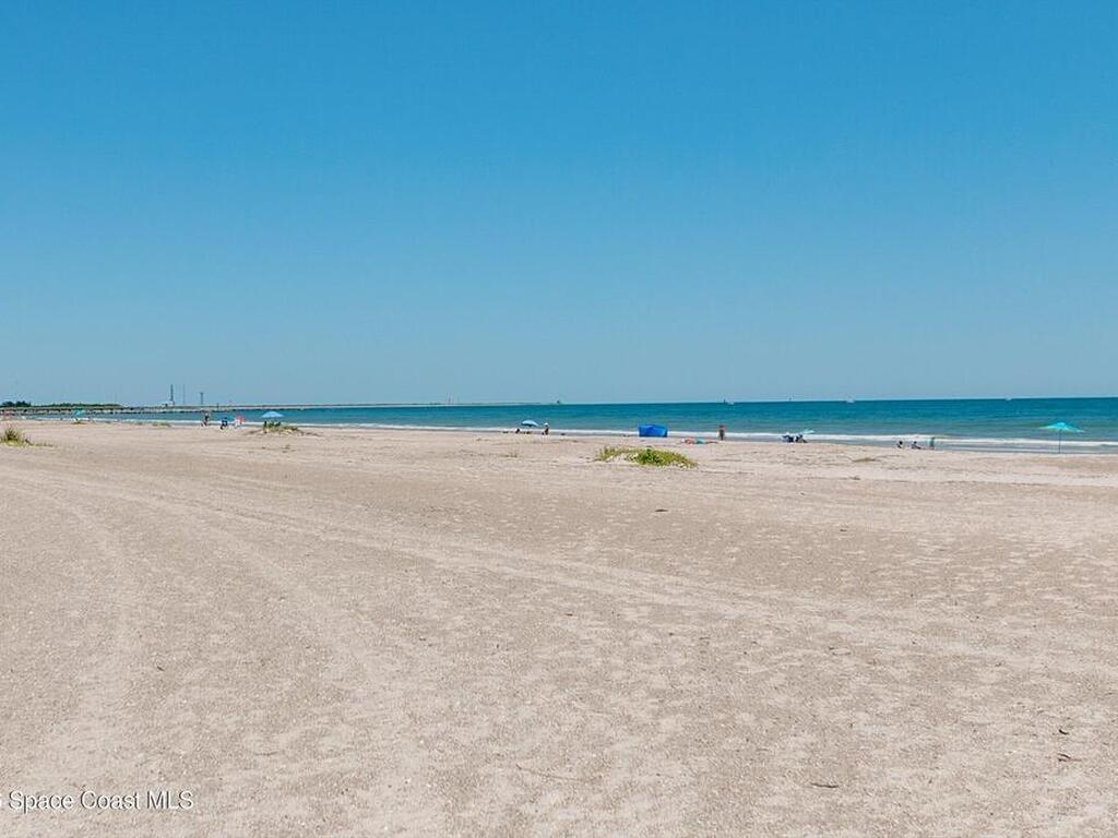 213 E Grant Avenue, Cocoa Beach, FL 32931