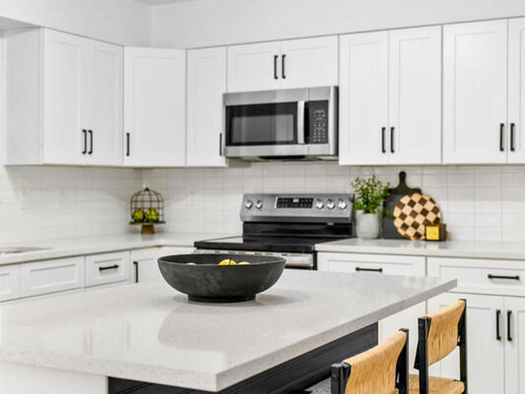 5095 Hogan Place, Cocoa, FL 32927