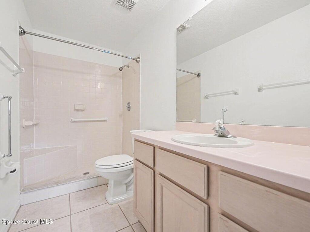 1002 Jacaranda Circle, Rockledge, FL 32955