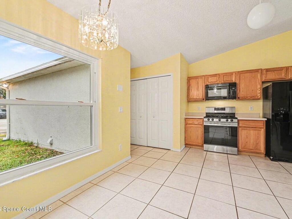 1002 Jacaranda Circle, Rockledge, FL 32955