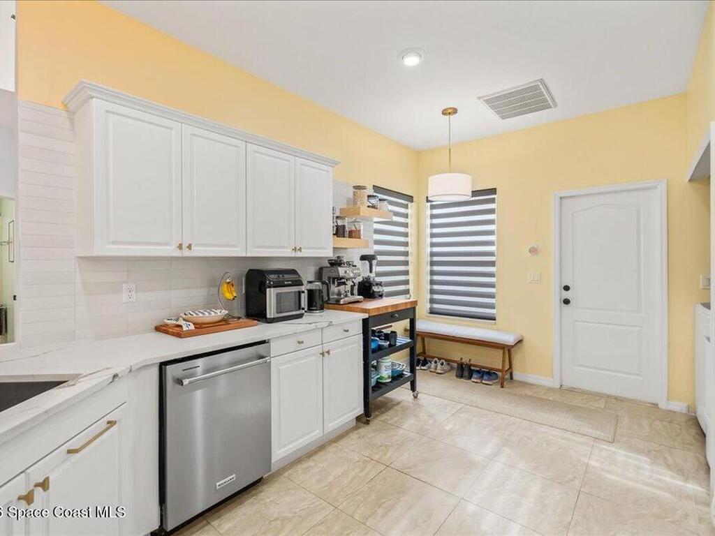 1957 Golf Vista Boulevard, Rockledge, FL 32955